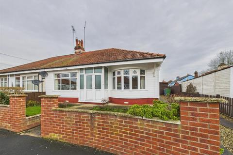 2 bedroom semi-detached bungalow for sale, St. Aidan Crescent, Bridlington