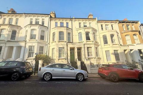 2 bedroom apartment for sale, Albert Road, Brighton