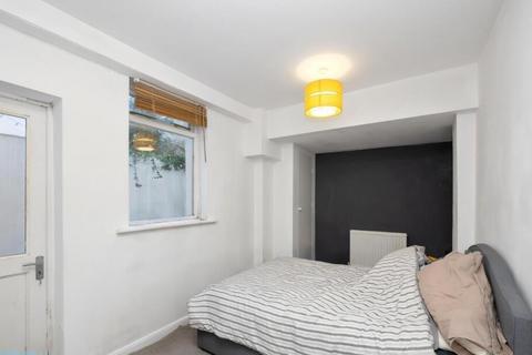 2 bedroom apartment for sale, Albert Road, Brighton