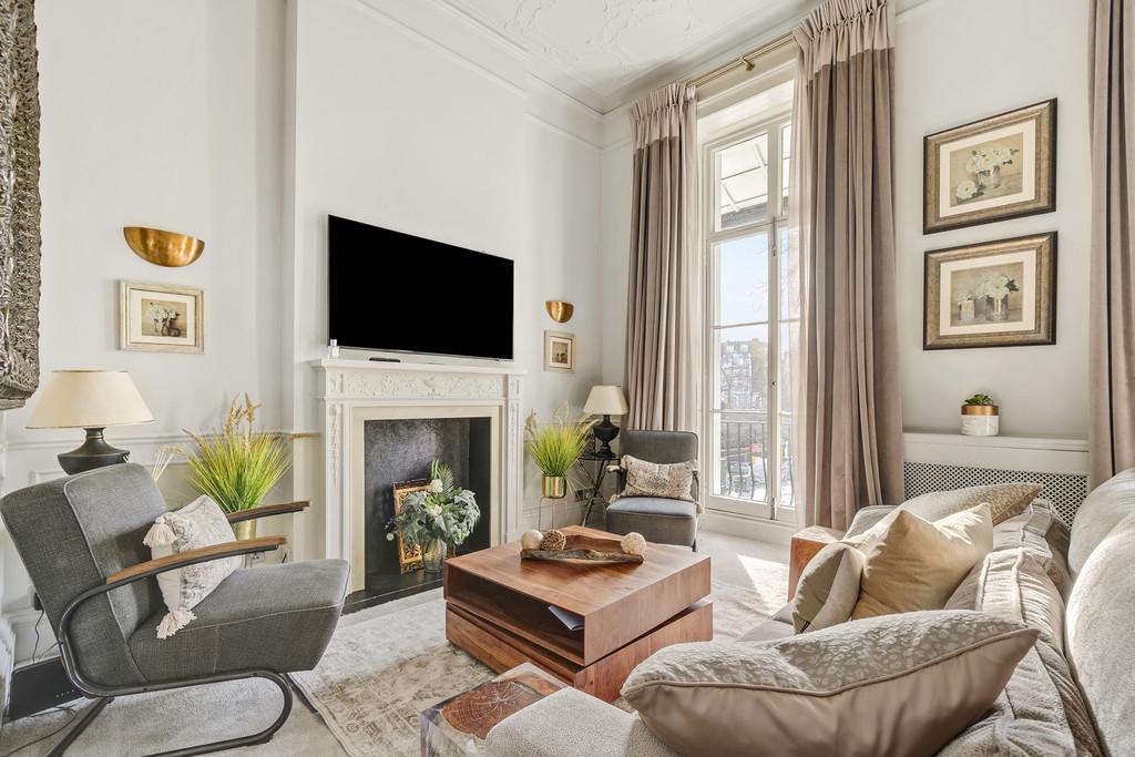 Cadogan Place27,Flat2-8
