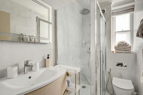 1 bedroom apartment for sale, Cadogan Place, Knightsbridge SW1X