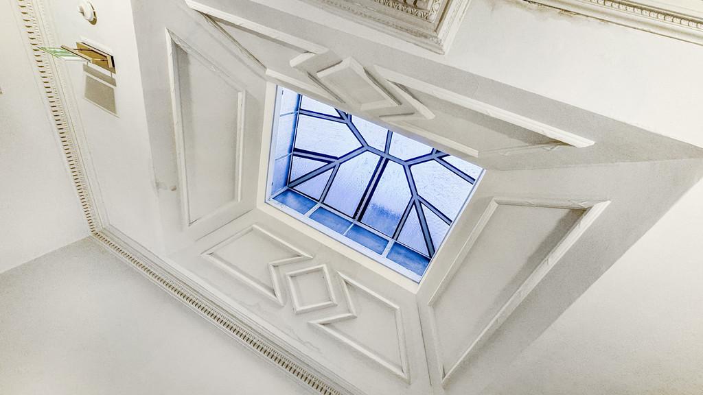 31-print-238 West George Street 33