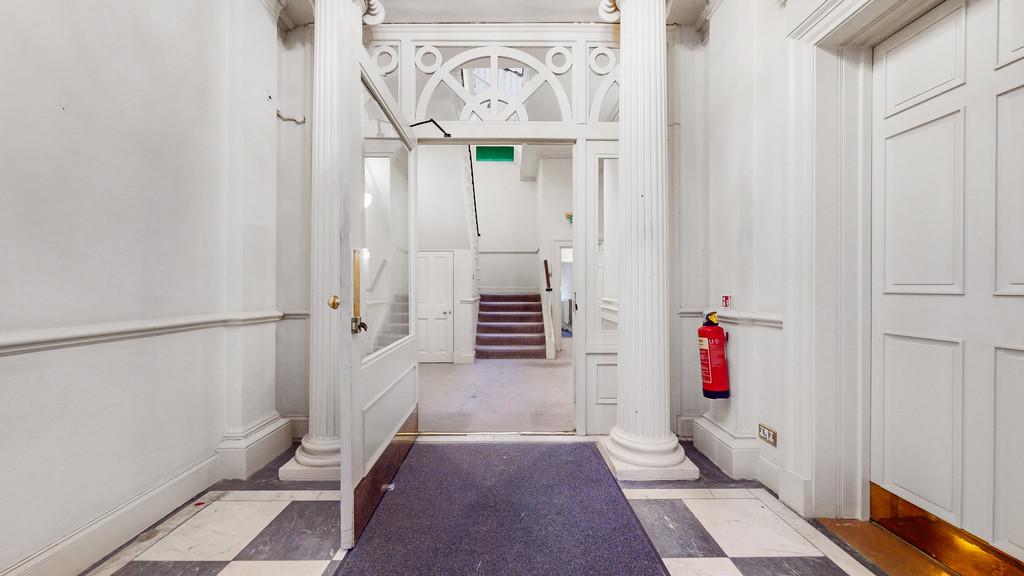 3-print-238 West George Street 3