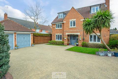 5 bedroom detached house for sale, Swinderby Close, Worksop S81