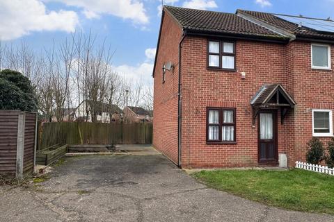 2 bedroom semi-detached house for sale, Dunlin Close, Heybridge