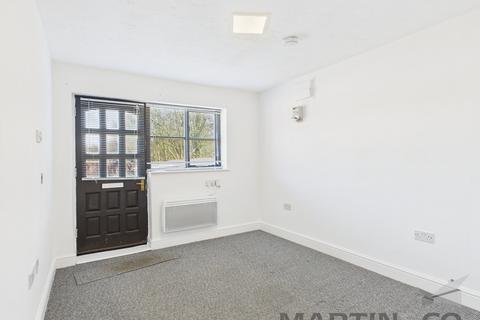 undefined, Bricket Lodge, Lye Lane