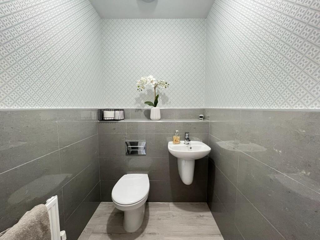 Down wc
