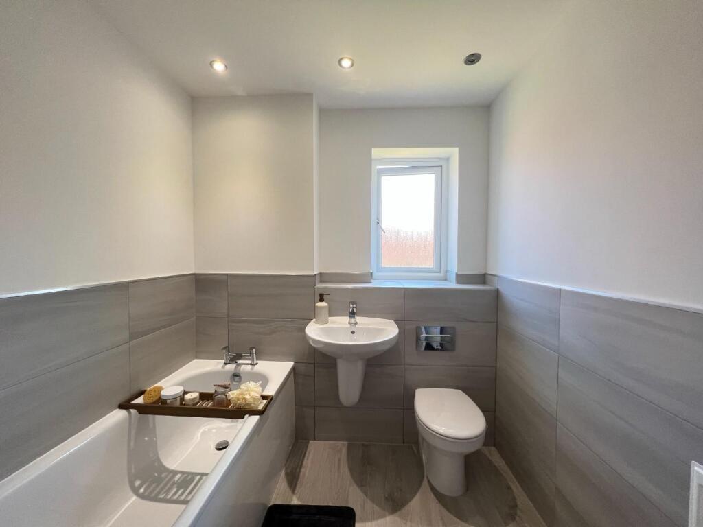 Bathroom 2