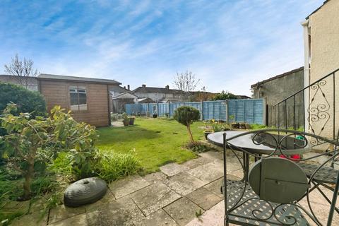 3 bedroom end of terrace house for sale, Dominion Road, Bristol