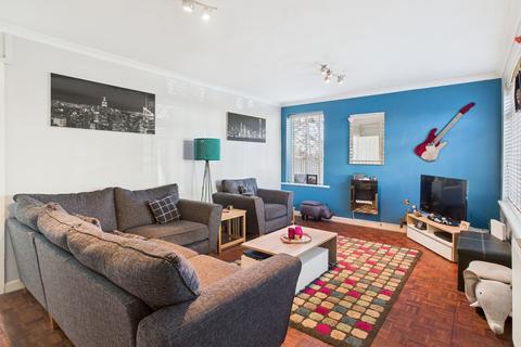 3 bedroom semi-detached house for sale, Llwyn Grug, Cardiff. CF14