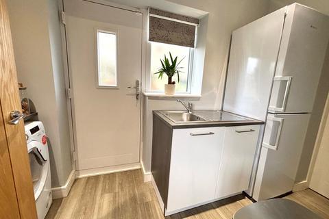 20 Broomfield, Clayton, Bradford, BD14 6PJ