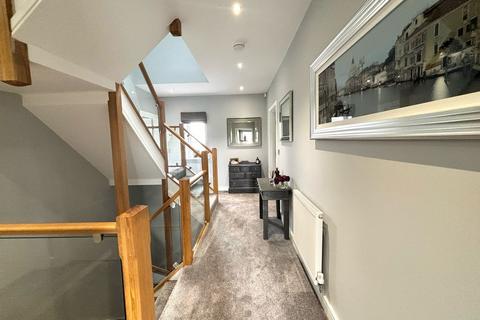 20 Broomfield, Clayton, Bradford, BD14 6PJ
