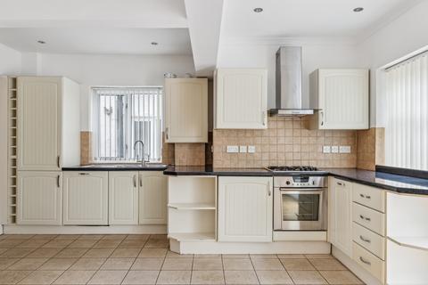3 bedroom semi-detached house for sale, Holders Hill Road, London