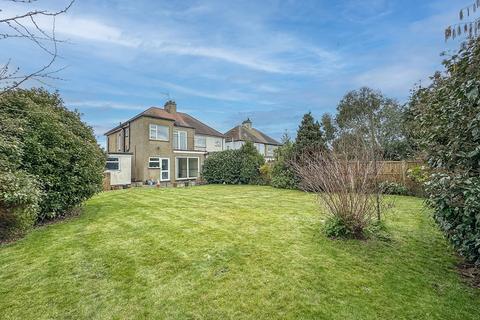 3 bedroom semi-detached house for sale, Lingfield Drive, Rochford