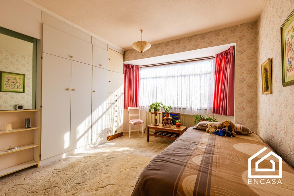 Eastcote Close-14
