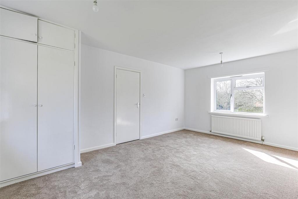 12 bedroom 1.jpg