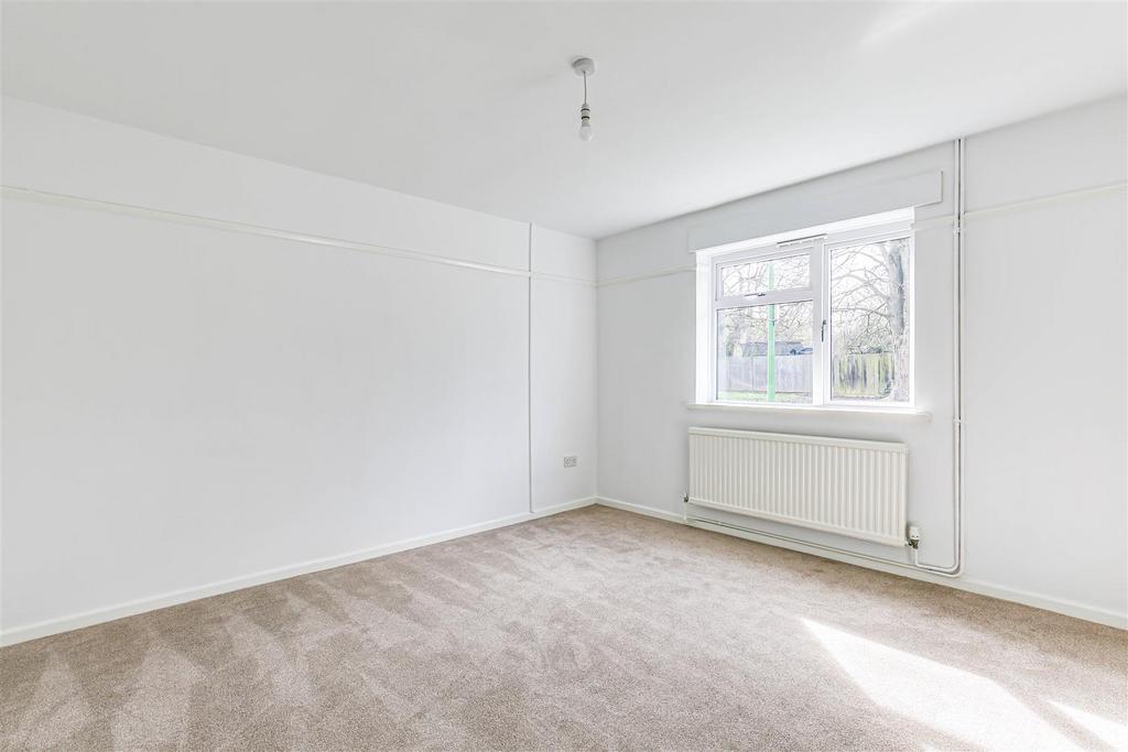 7 Dining room.jpg