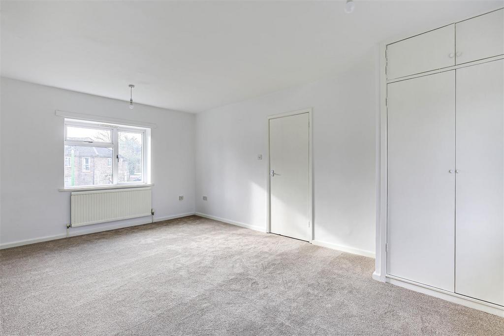 11 Bedroom 1.jpg