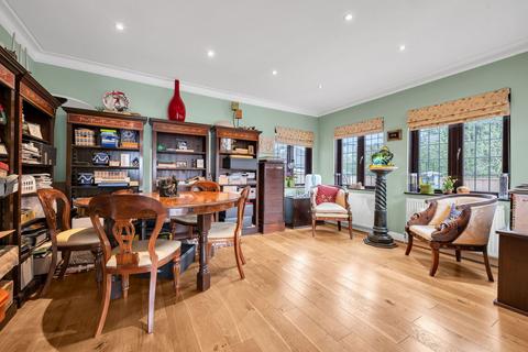 5 bedroom detached house for sale, Hillbrow Road, Bromley BR1