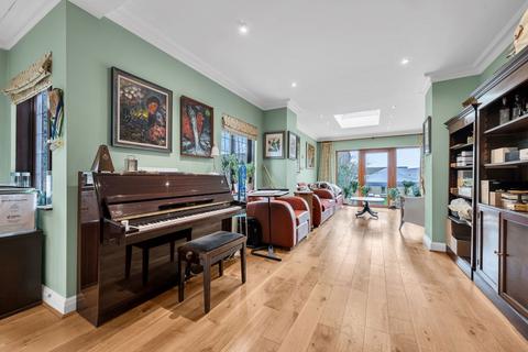5 bedroom detached house for sale, Hillbrow Road, Bromley BR1
