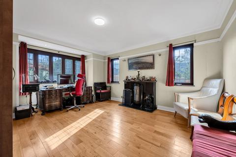 5 bedroom detached house for sale, Hillbrow Road, Bromley BR1