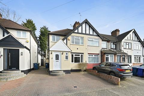 3 bedroom semi-detached house for sale, Belsize Road, Harrow