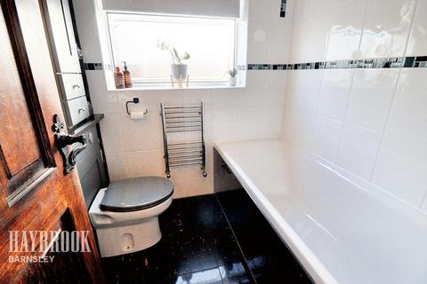 8 Burnham Way, Darfield, Barnsley, S73 9QB