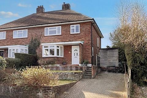 66 Rickman Hill, Coulsdon, CR5 3DP