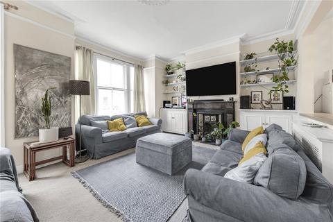 3 bedroom flat for sale, Munster Road, London, SW6