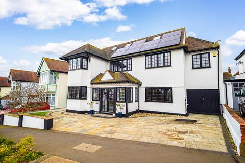 7 bedroom detached house for sale, Westcliff-on-sea SS0