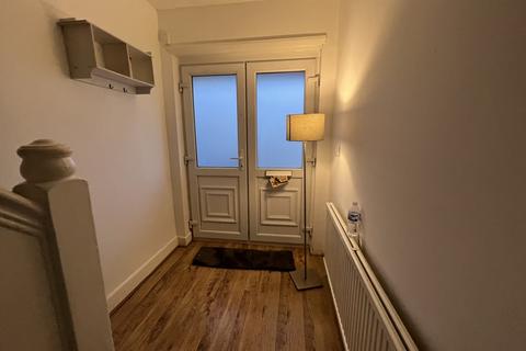 undefined, Windsor Avenue, Uxbridge