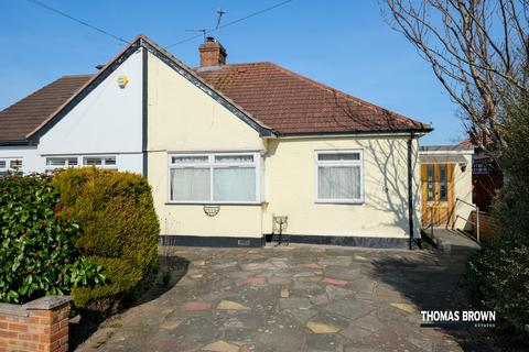 2 bedroom semi-detached bungalow for sale, Northfield Avenue, Orpington