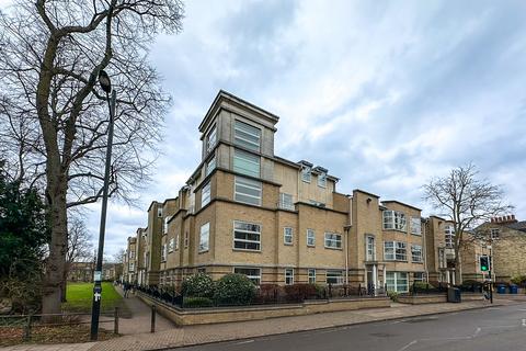 1 bedroom apartment to rent, Petersfield Mansions, Cambridge CB1