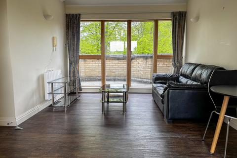 1 bedroom apartment to rent, Petersfield Mansions, Cambridge CB1