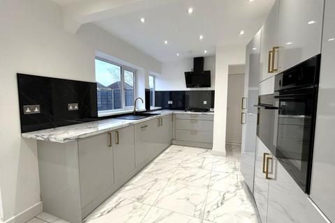 31 Holbeche Road, Sutton Coldfield, B75 7LL