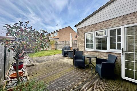 15 Valley Close, Waltham Abbey, EN9 2DU