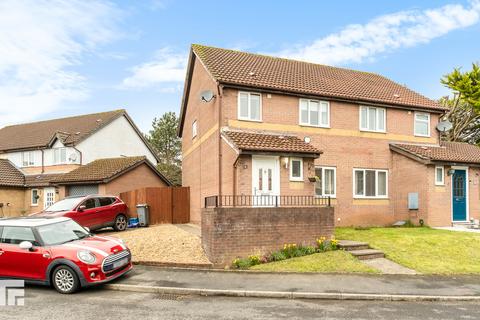 3 bedroom semi-detached house for sale, Clos Alyn, Pontprennau, Cardiff