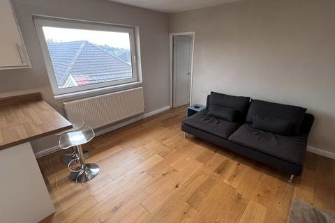 1 bedroom apartment to rent, Belvedere Close, Kittle, Swansea