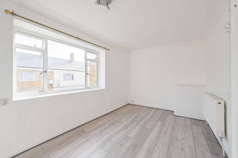 3 bedroom maisonette to rent, Kerbey Street, Poplar, London, E14