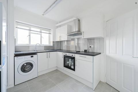 3 bedroom maisonette to rent, Kerbey Street, Poplar, London, E14