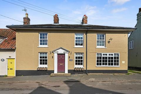 4 bedroom character property for sale, London House, The Knoll, Alderton, Woodbridge