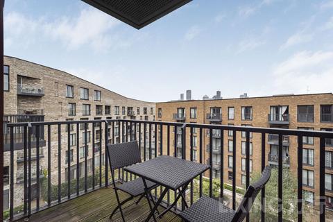 3 bedroom apartment for sale, Whiting Way, Surrey Quays, SE16 7EG