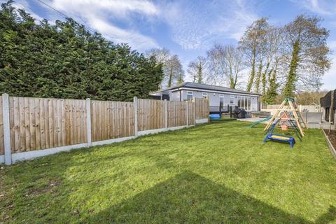 3 bedroom detached bungalow for sale, Monterey Close, Bexley