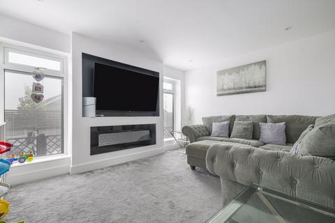 37a Monterey Close, Bexley, DA5 2BX