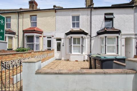 27 Vale Road, Northfleet, Gravesend, DA11 9RE