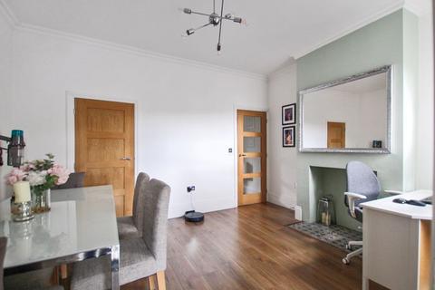 27 Vale Road, Northfleet, Gravesend, DA11 9RE
