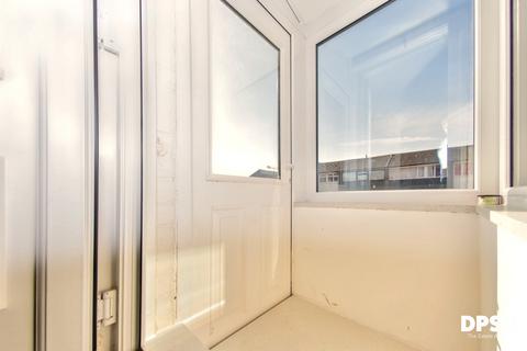 Lee-royd Syke Road, Tingley, Wakefield, WF3 1BN