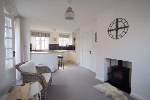 1 bedroom apartment for sale, Central Sandwich