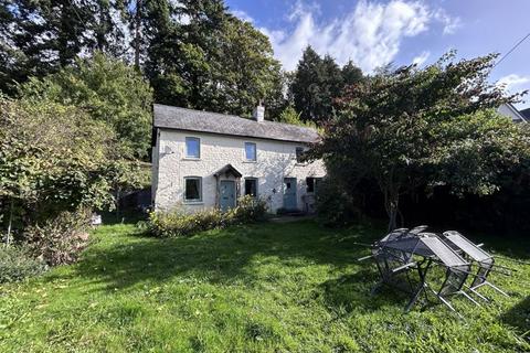 3 bedroom detached house for sale, Llanwenarth, Abergavenny