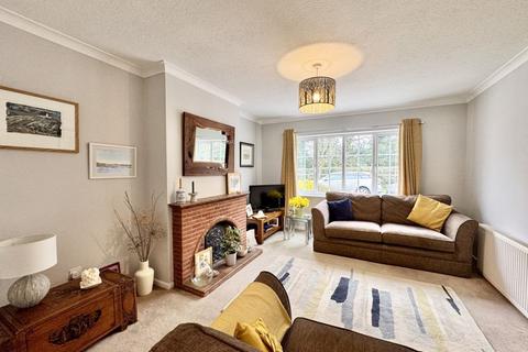 3 bedroom semi-detached house for sale, Lichfield Road, Four Oaks, Sutton Coldfield, B74 4EG